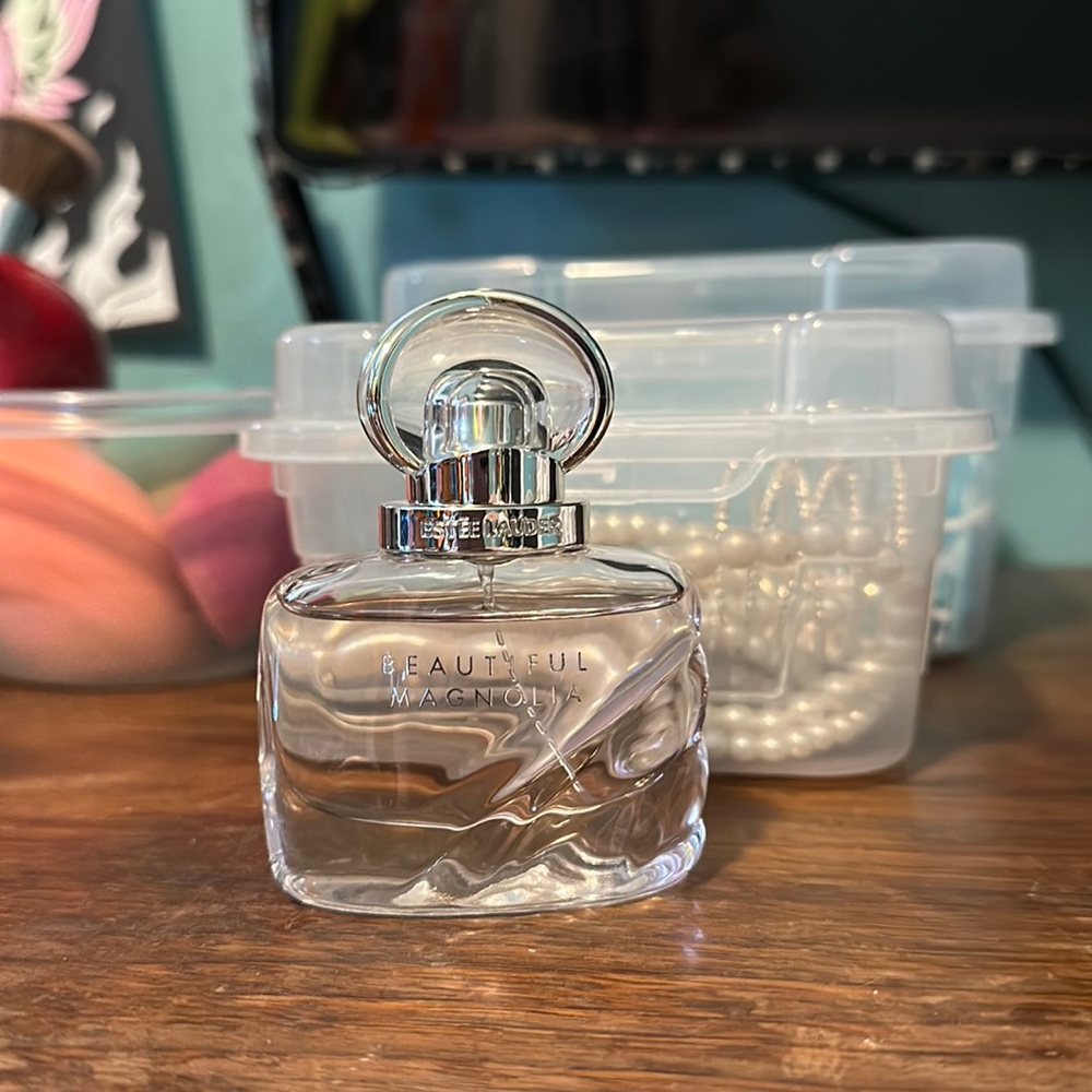 Full 1 oz bottle of Beautiful Magnolia perfume